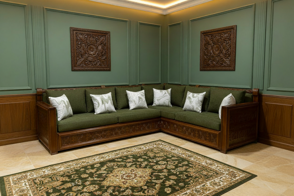 كنبة ركنية — زاوية قطرية مع نقش
